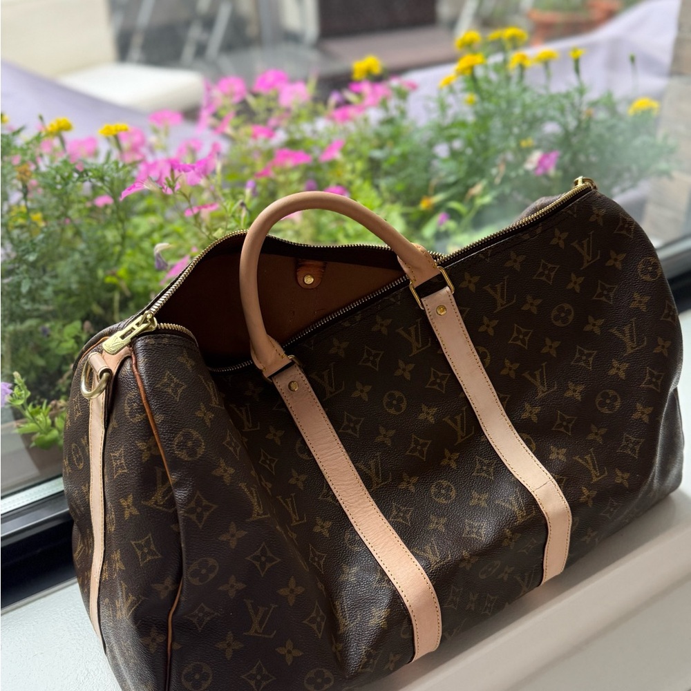Authentic Louis Vuitton Keepall 50 - Picture 7 of 11